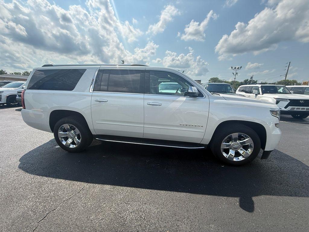 Chevrolet Suburban Premier 4WD 2017