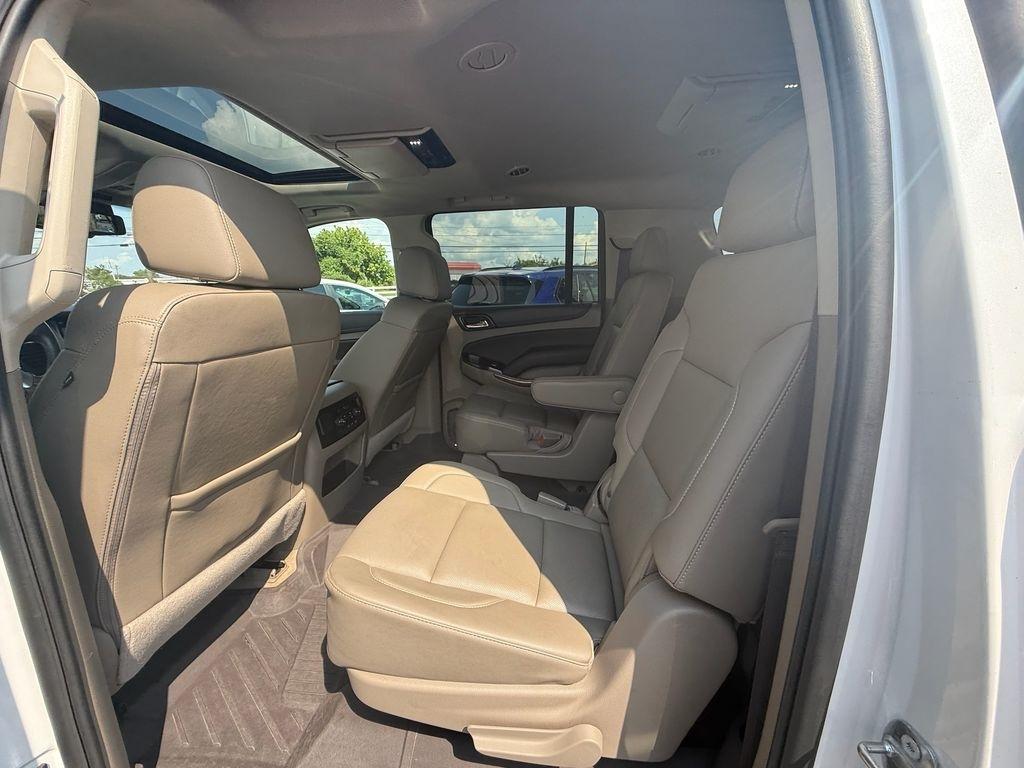 Chevrolet Suburban Premier 4WD 2017