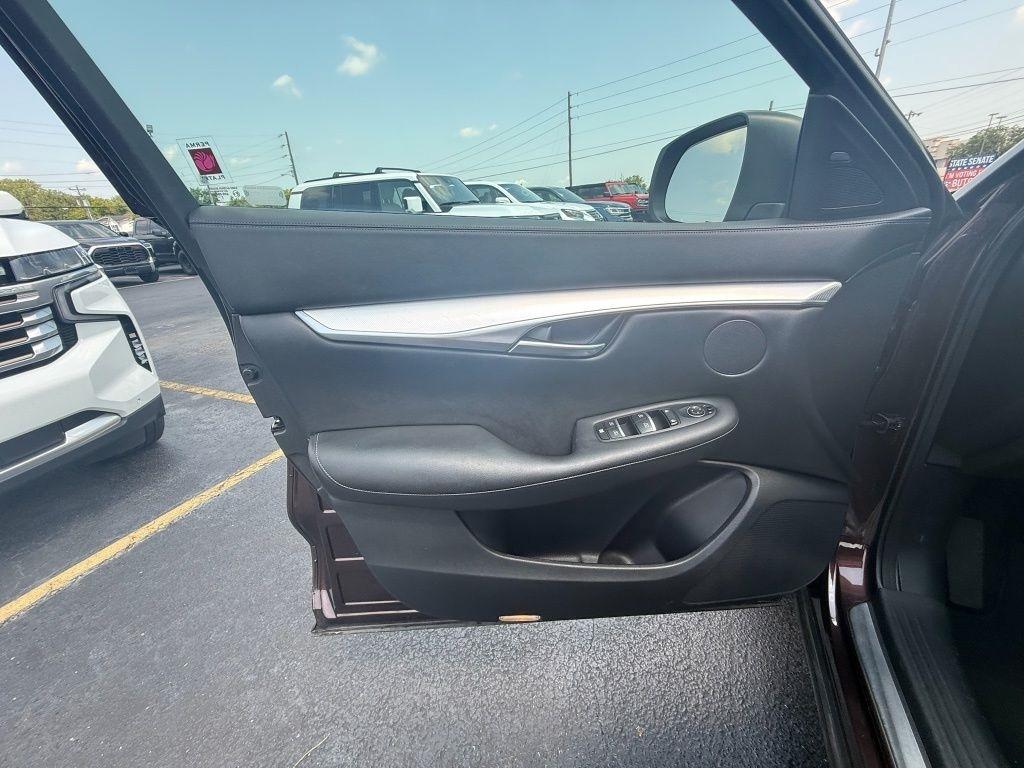 Infiniti QX50 LUXE 2020