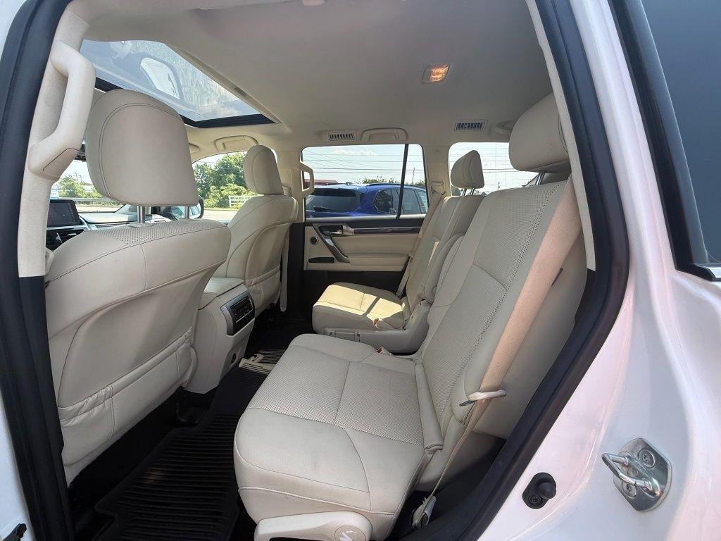 Lexus GX 460 Base 2023