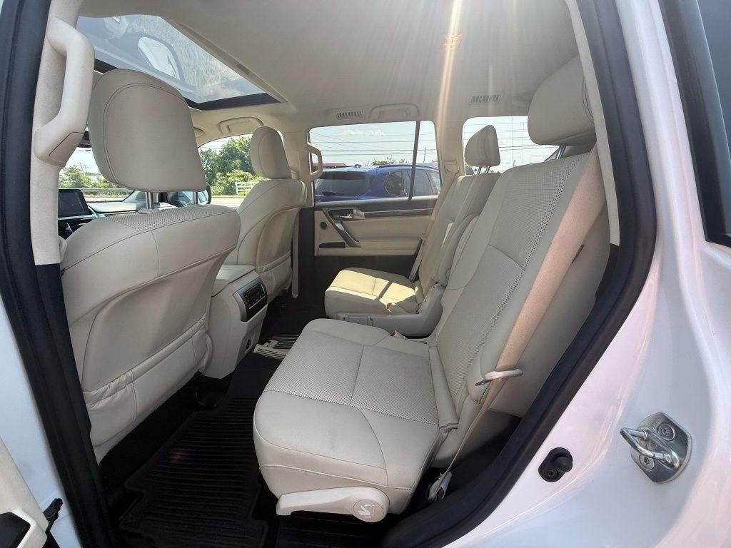 Lexus GX 460 Base 2023