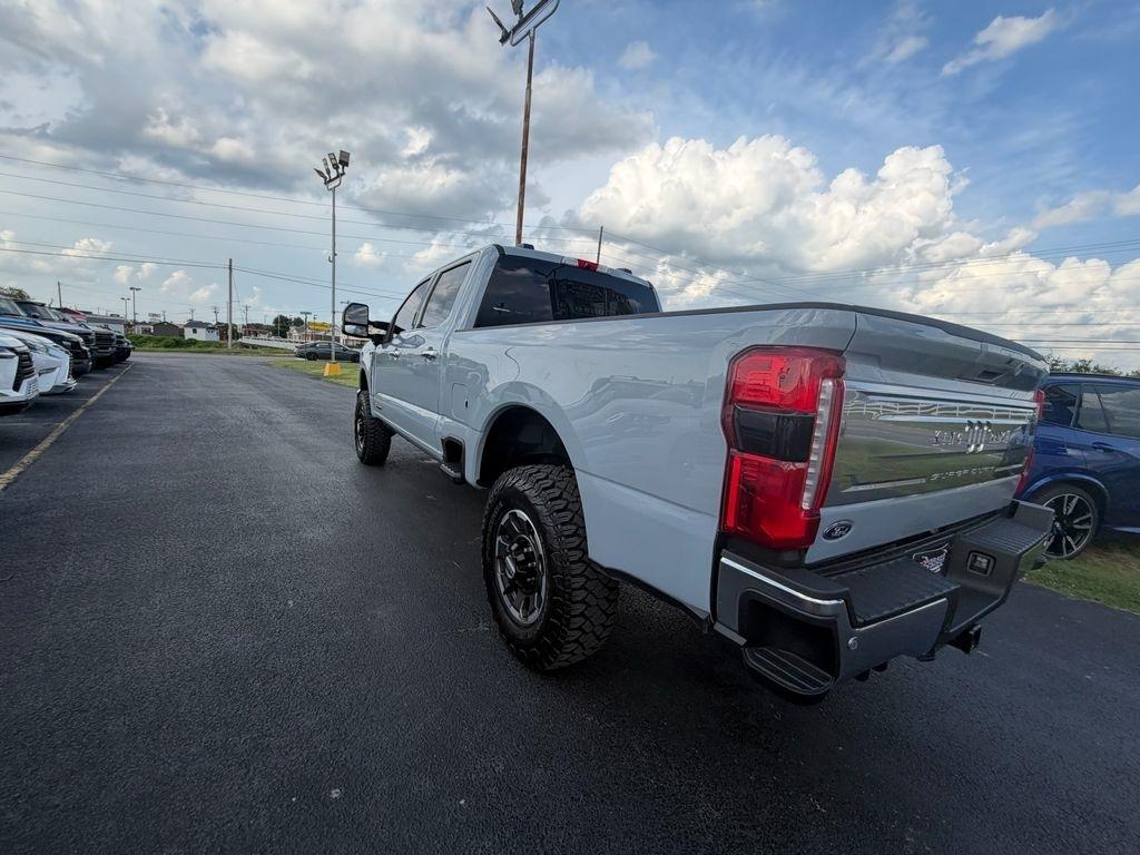 Ford F-250 SD King Ranch Crew Cab 4WD 2026