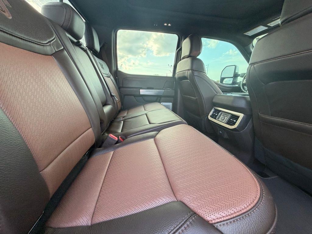 Ford F-250 SD King Ranch Crew Cab 4WD 2026