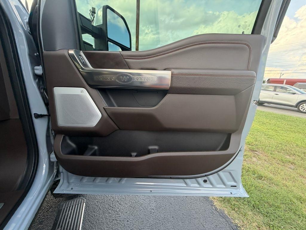 Ford F-250 SD King Ranch Crew Cab 4WD 2026