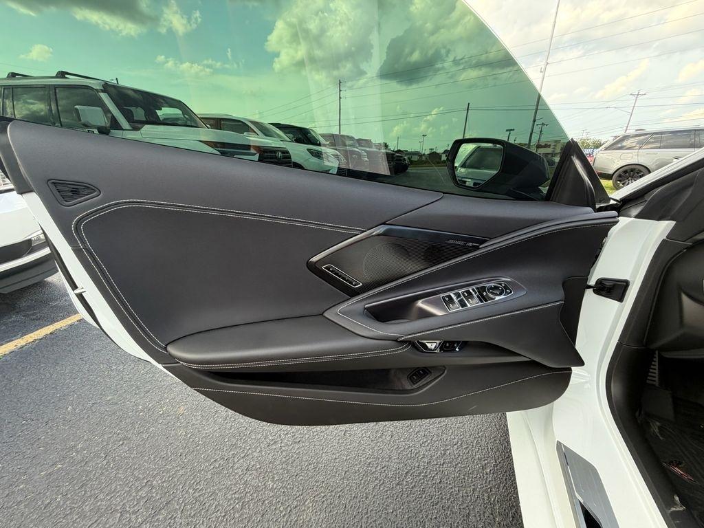 Chevrolet Corvette 2LT Convertible 2025