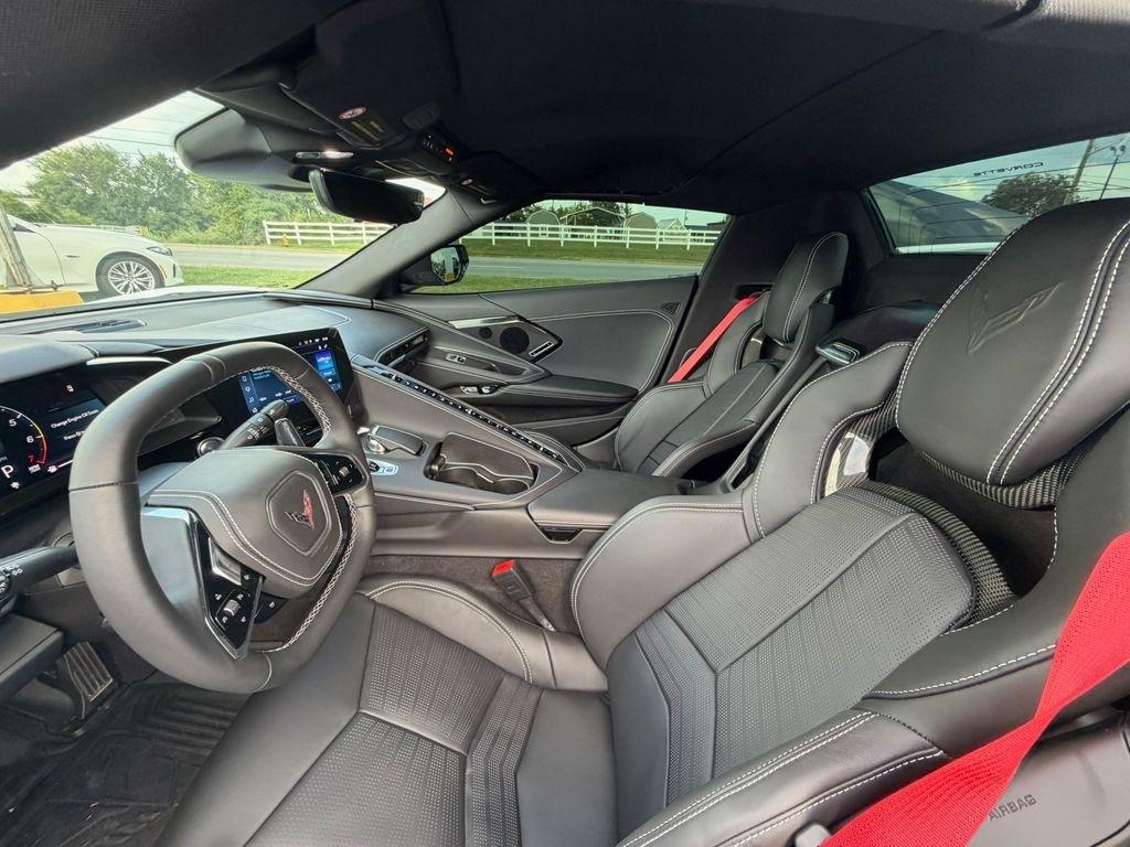 Chevrolet Corvette 2LT Convertible 2025
