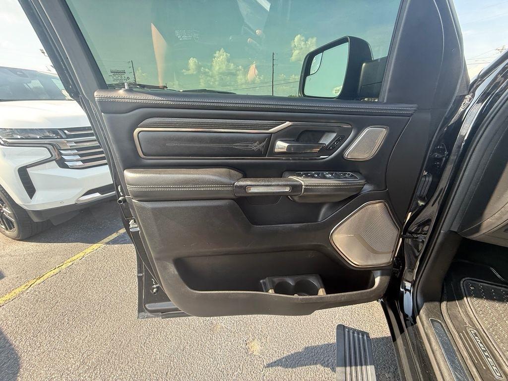 RAM 1500 Limited Crew Cab SWB 4WD 2019