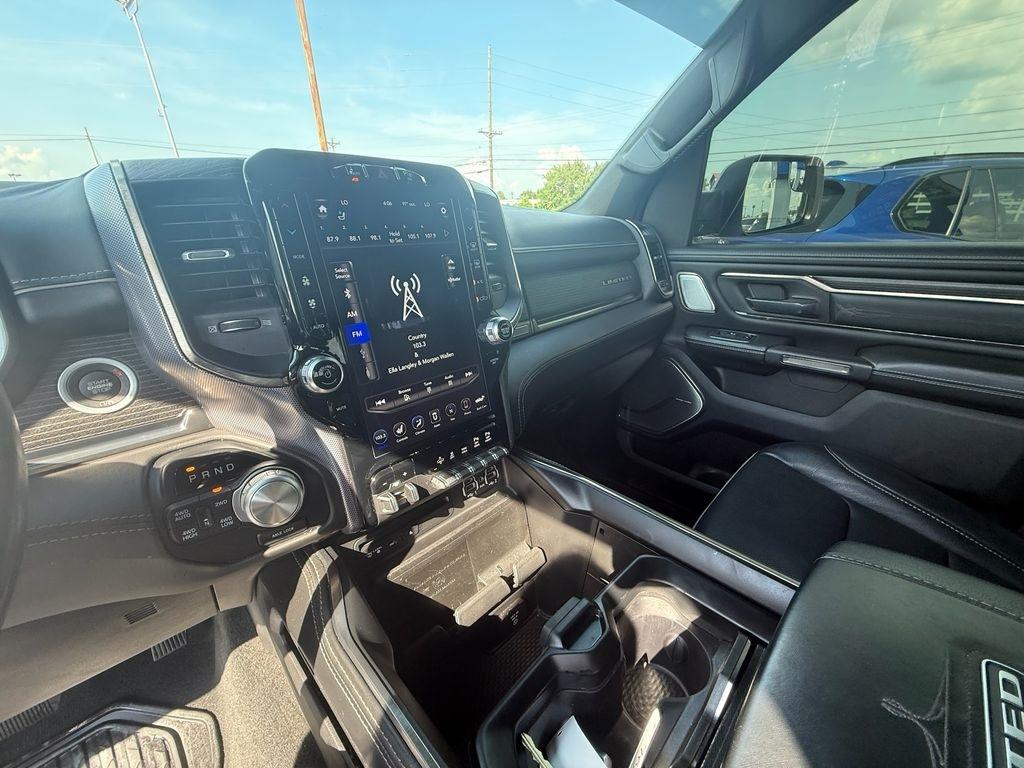 RAM 1500 Limited Crew Cab SWB 4WD 2019