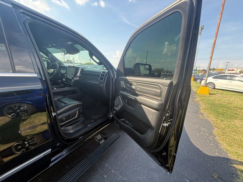 RAM 1500 Limited Crew Cab SWB 4WD 2019
