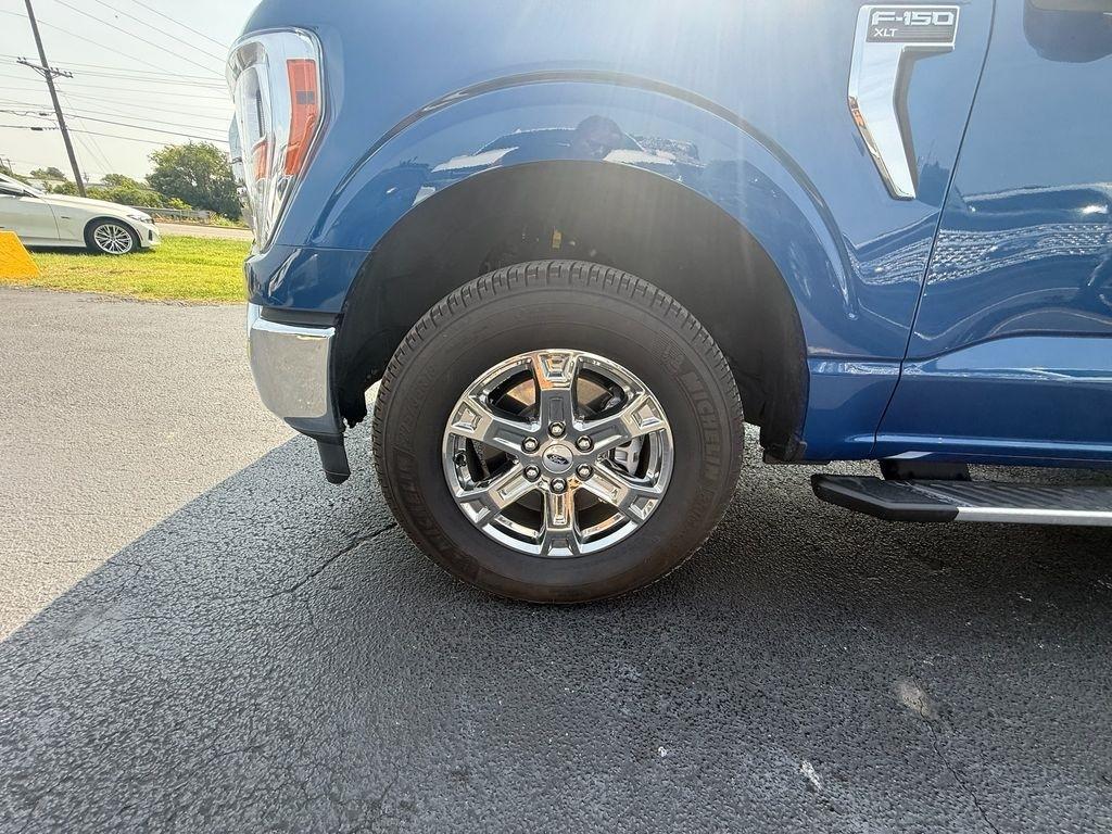 Ford F-150 XLT SuperCrew 4WD 2023