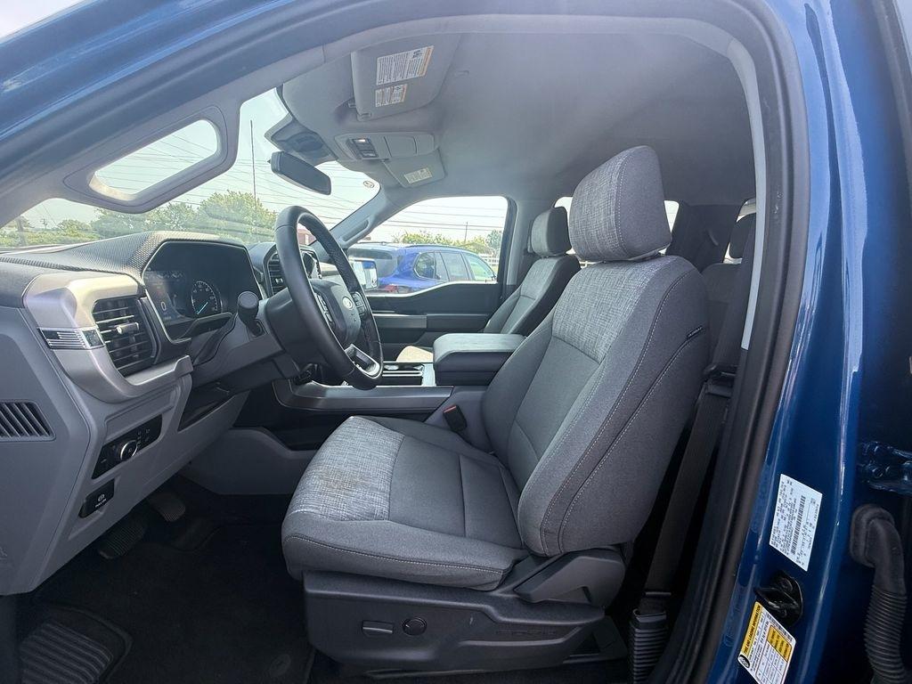 Ford F-150 XLT SuperCrew 4WD 2023