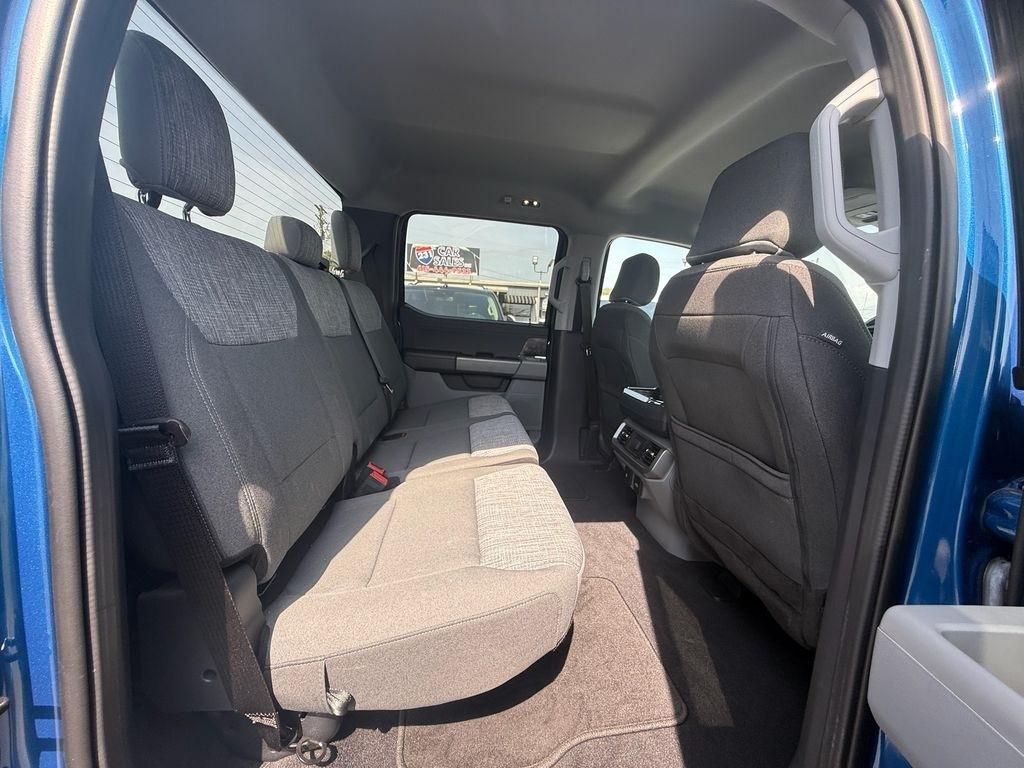 Ford F-150 XLT SuperCrew 4WD 2023