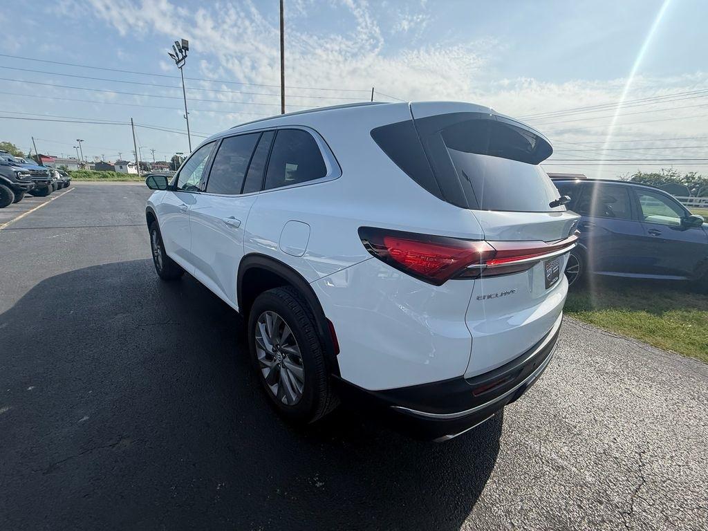 Buick Enclave Preferred FWD 2026