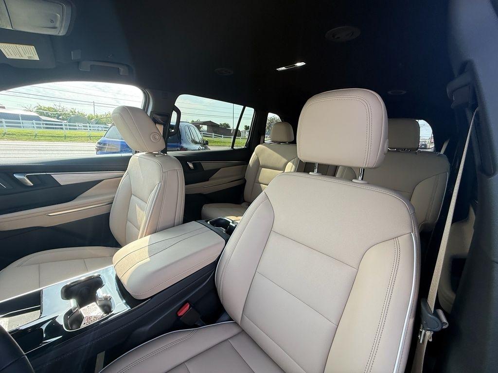 Buick Enclave Preferred FWD 2026
