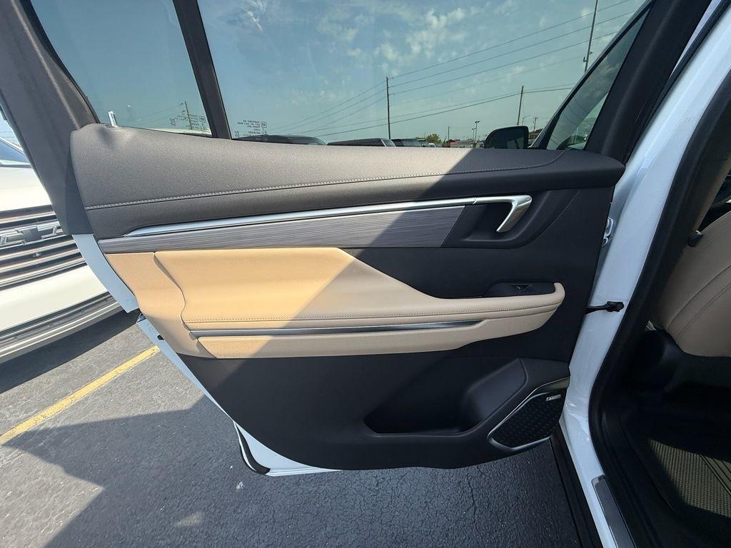 Buick Enclave Preferred FWD 2026