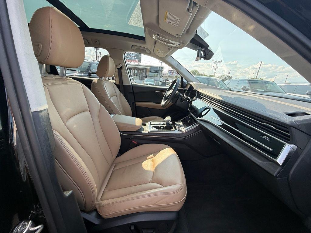 Audi Q7 Premium Plus 55 TFSI quattro 2025