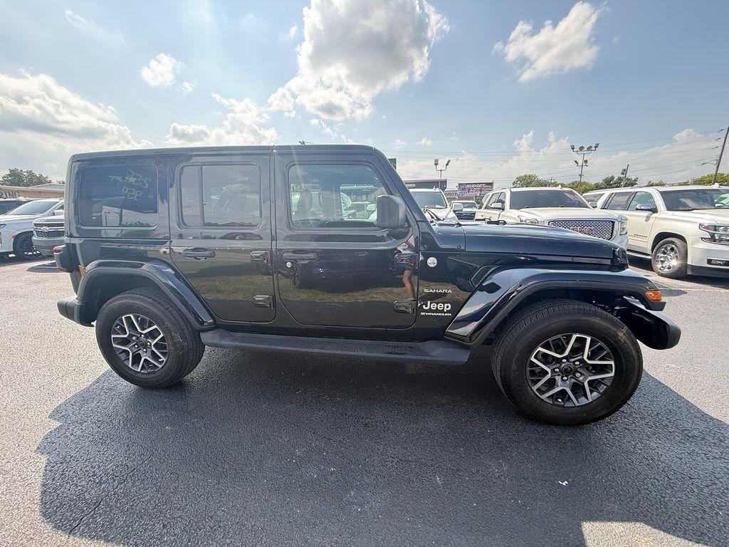 Jeep Wrangler Sahara 2024