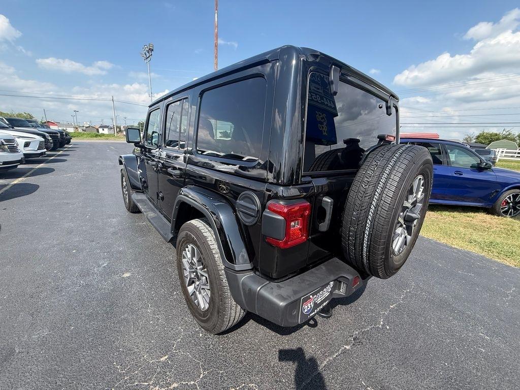 Jeep Wrangler Sahara 2024