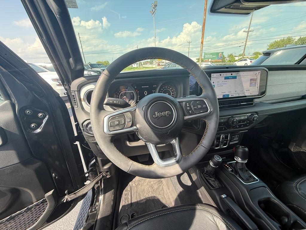 Jeep Wrangler Sahara 2024