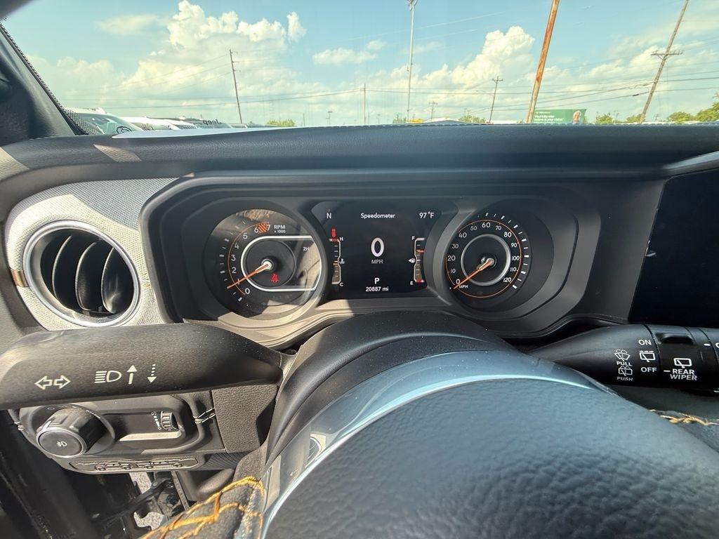 Jeep Wrangler Sahara 2024