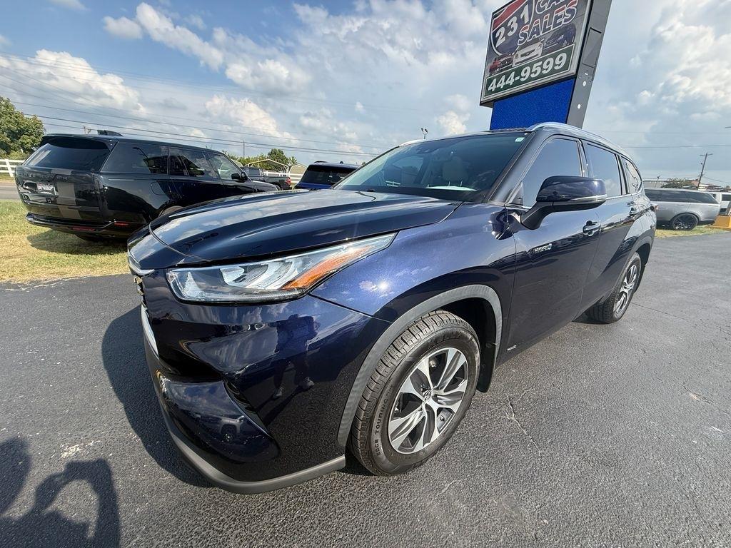 Toyota Highlander Hybrid XLE AWD 2020