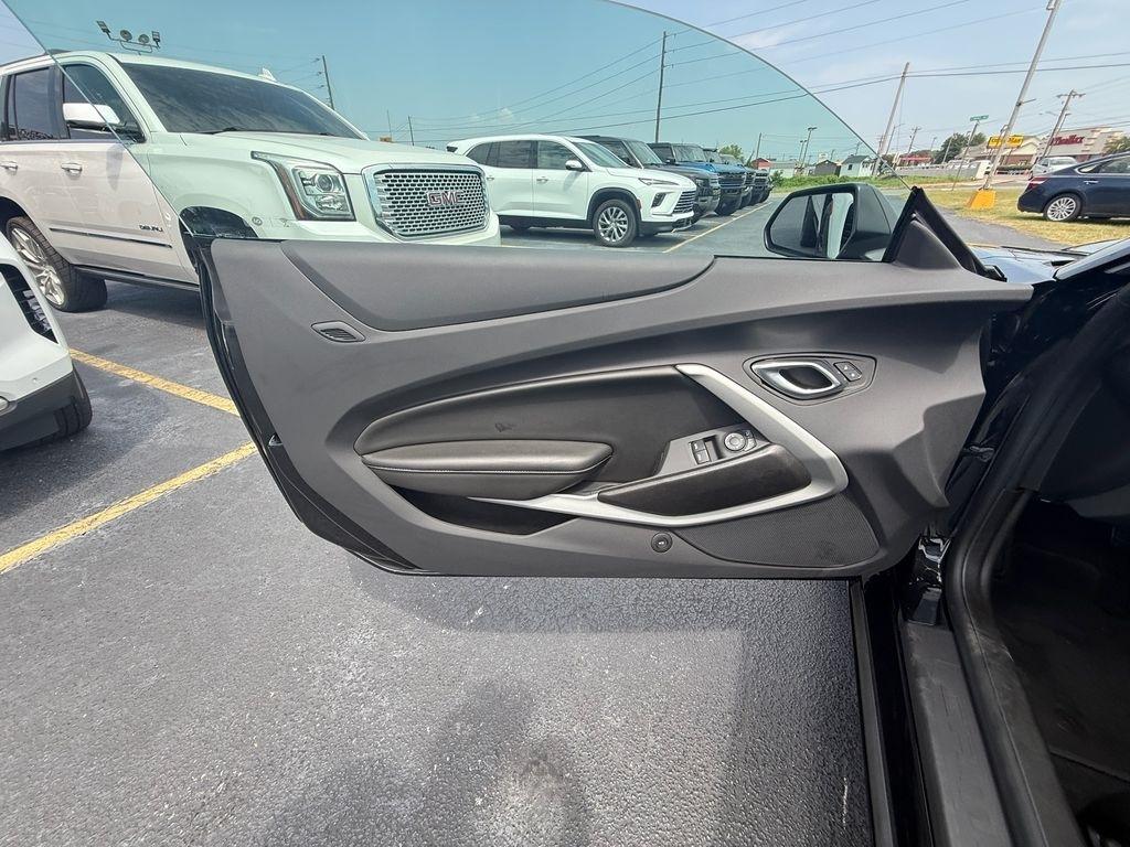 Chevrolet Camaro 1SS Coupe 2023