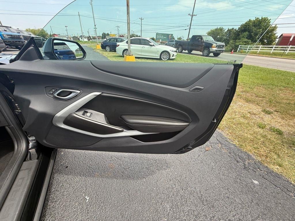 Chevrolet Camaro 1SS Coupe 2023