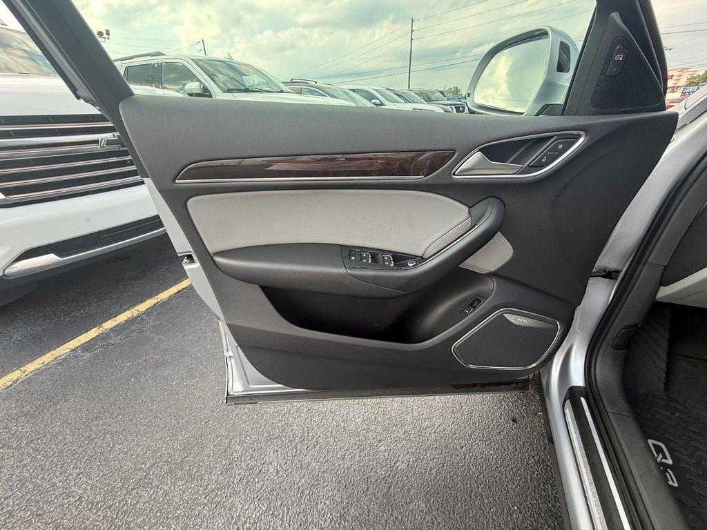 Audi Q3 Prestige quattro 2016
