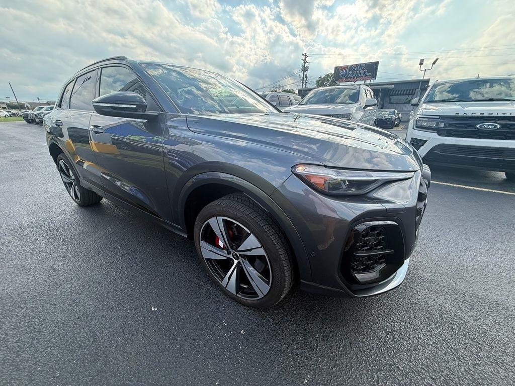 2025 Audi SQ5 3.0T Premium Plus quattro