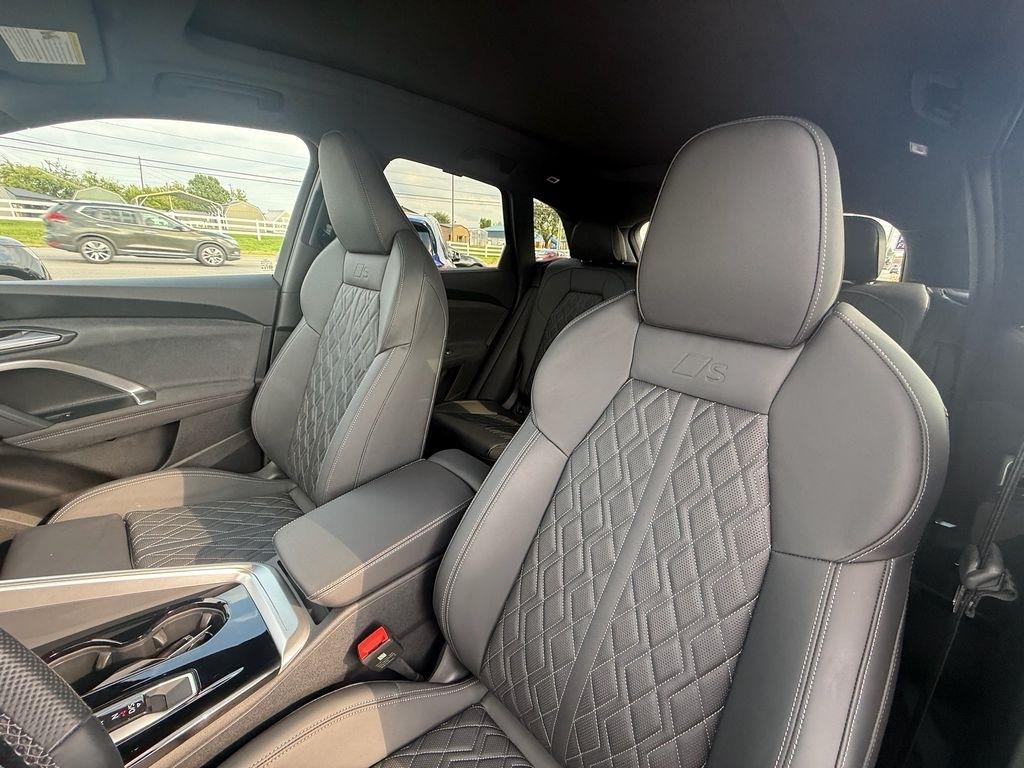 Audi SQ5 3.0T Premium Plus quattro 2025