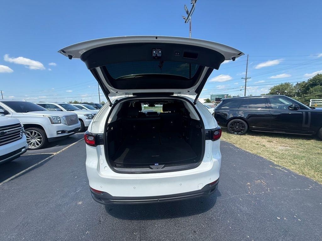 Mazda CX-90 Preferred 2025