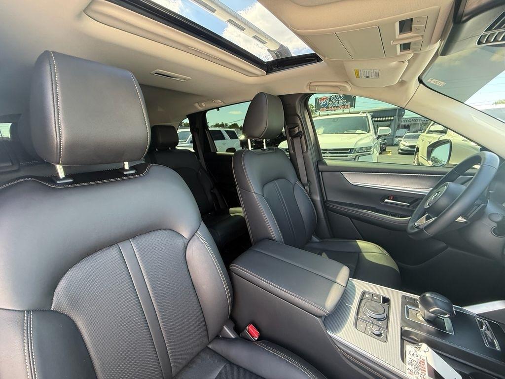 Mazda CX-90 Preferred 2025