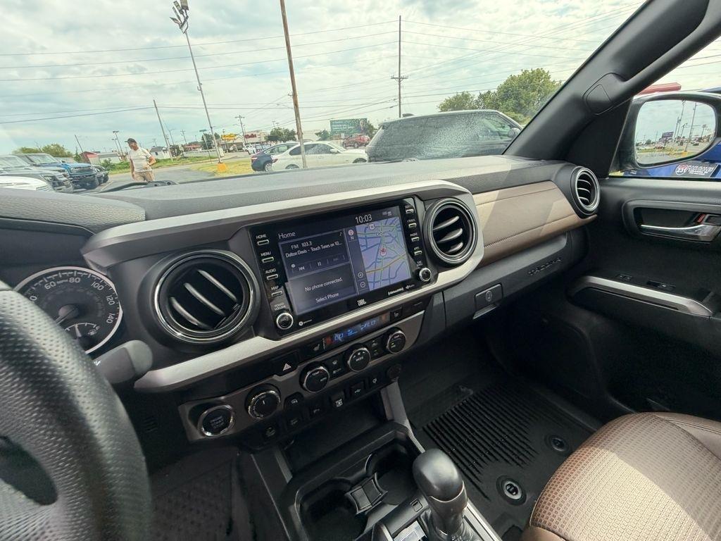 Toyota Tacoma Limited Double Cab V6 6AT 4WD 2021