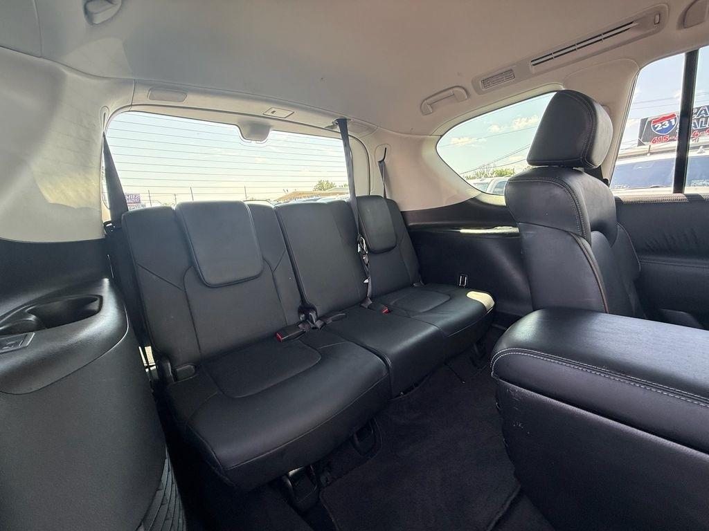 Nissan Armada Platinum AWD 2019