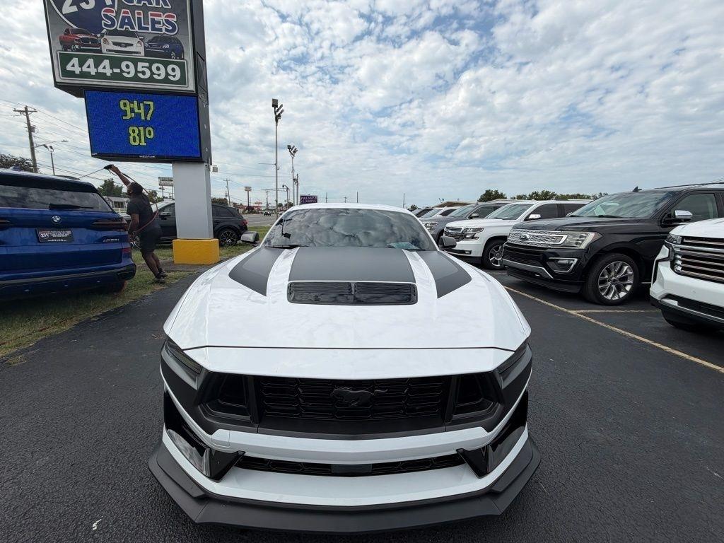 Ford Mustang Dark Horse 2024
