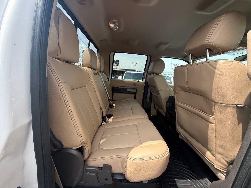 Ford F-350 SD Lariat Crew Cab DRW 4WD 2016