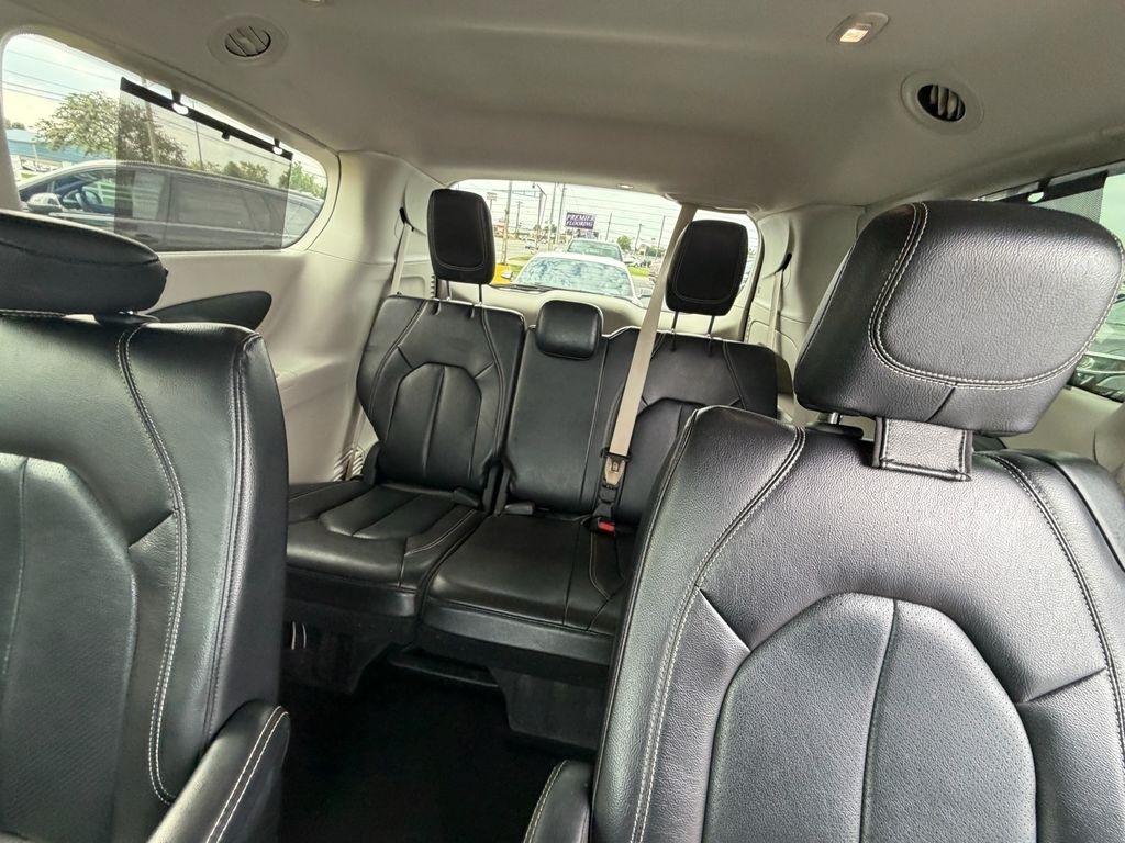 Chrysler Pacifica Touring-L 2022