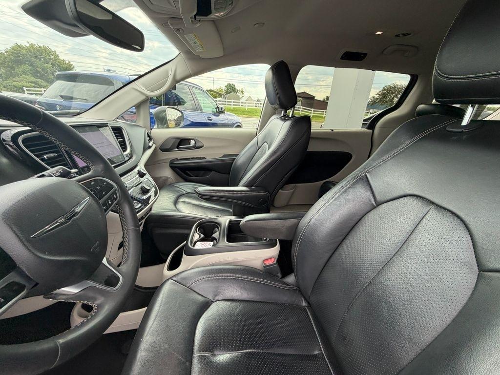 Chrysler Pacifica Touring-L 2022