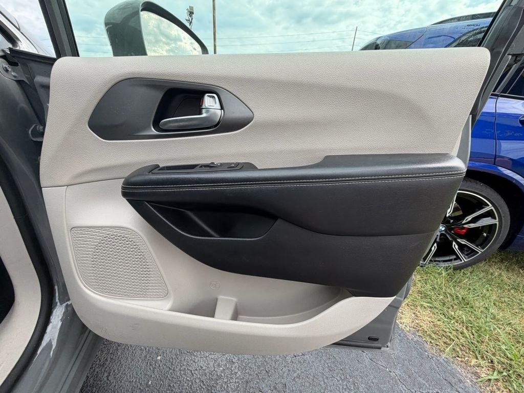Chrysler Pacifica Touring-L 2022