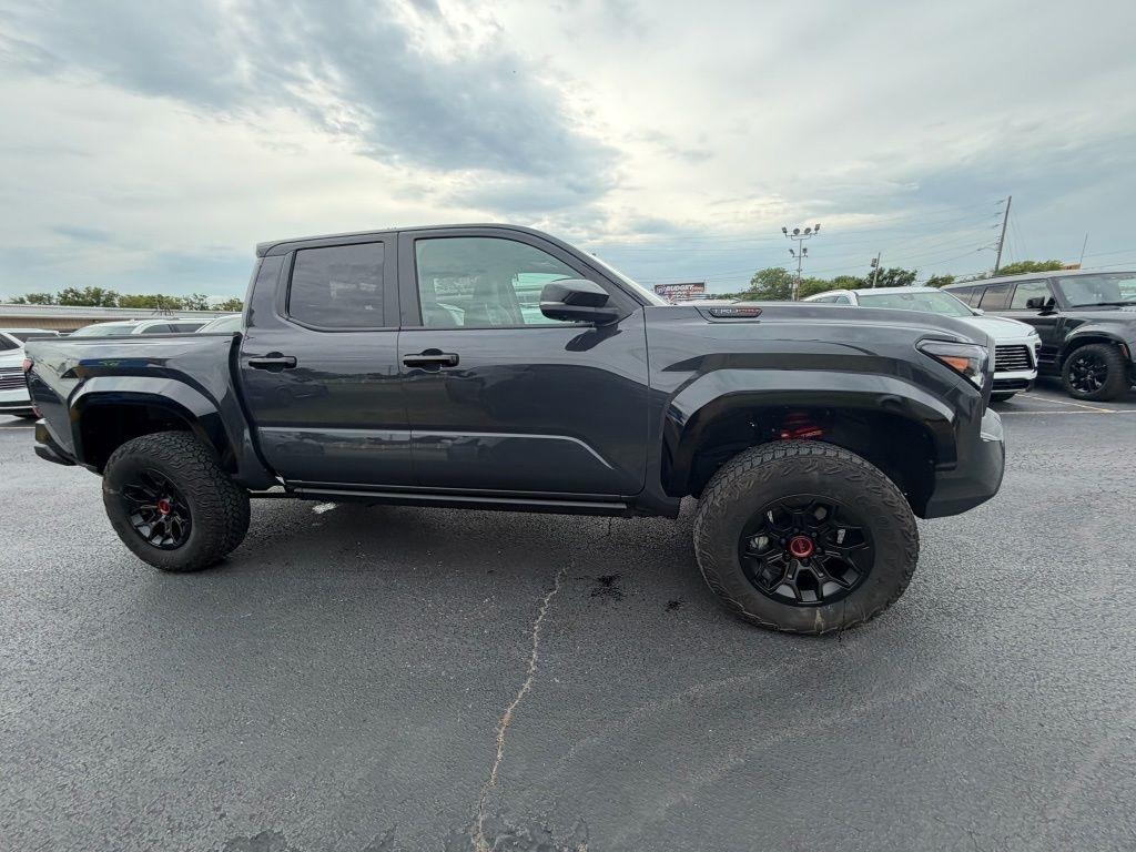 Toyota Tacoma Double Cab 4WD 2025