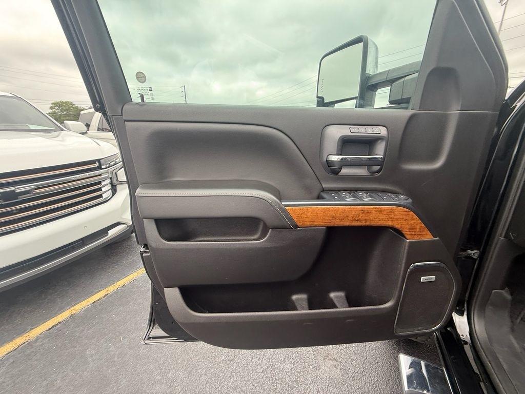 Chevrolet Silverado 2500HD  2019