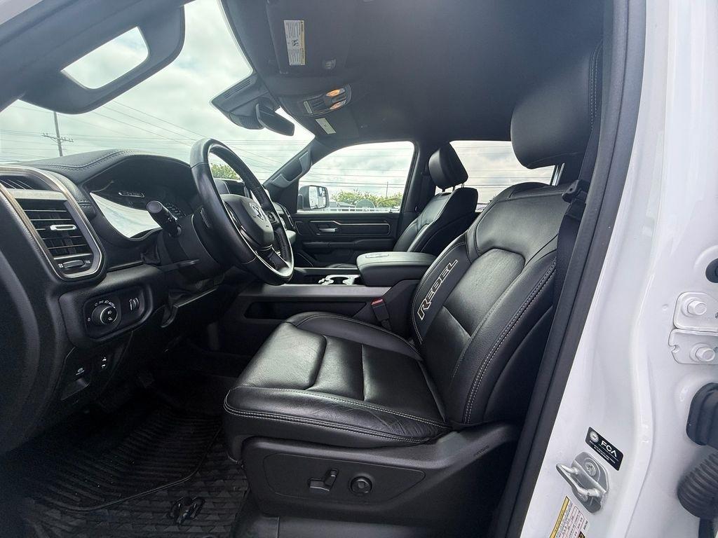 RAM 1500 Rebel Crew Cab SB 4WD 2021