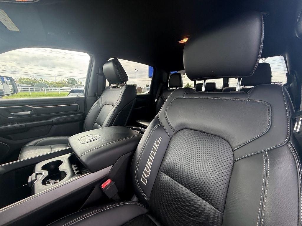 RAM 1500 Rebel Crew Cab SB 4WD 2021