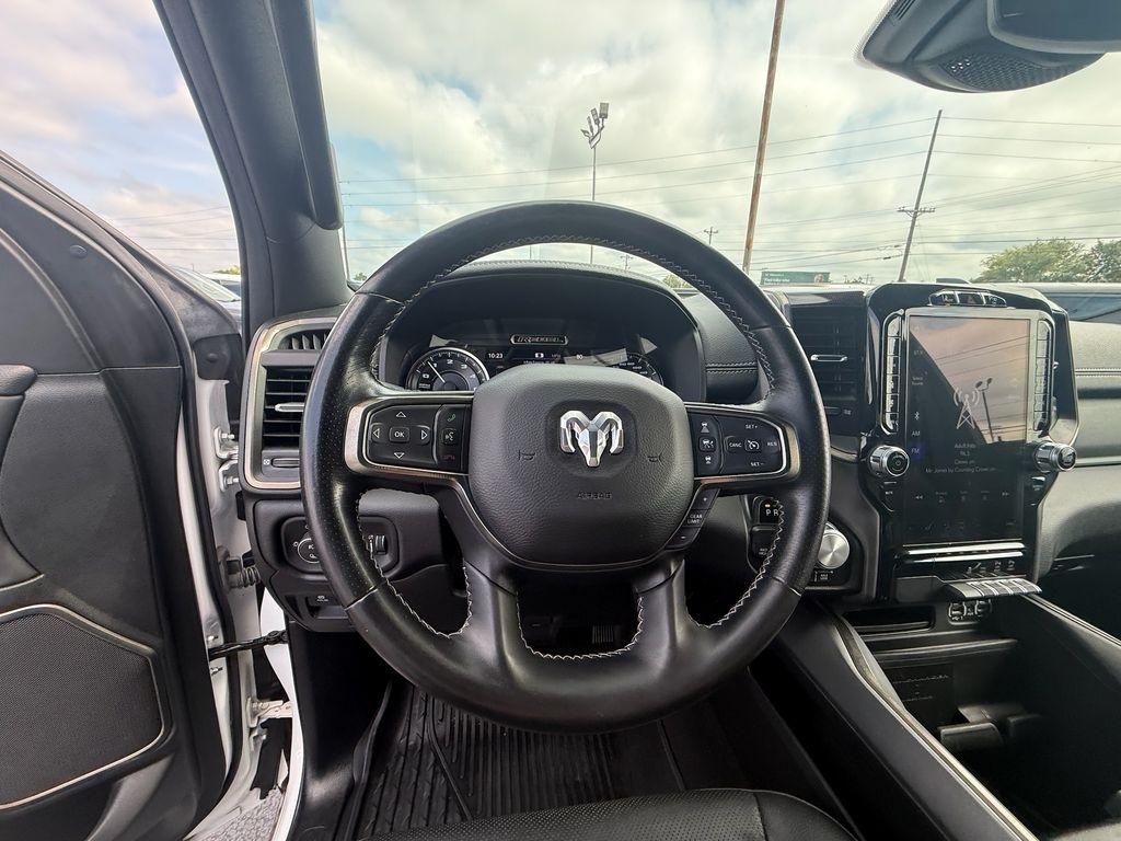 RAM 1500 Rebel Crew Cab SB 4WD 2021