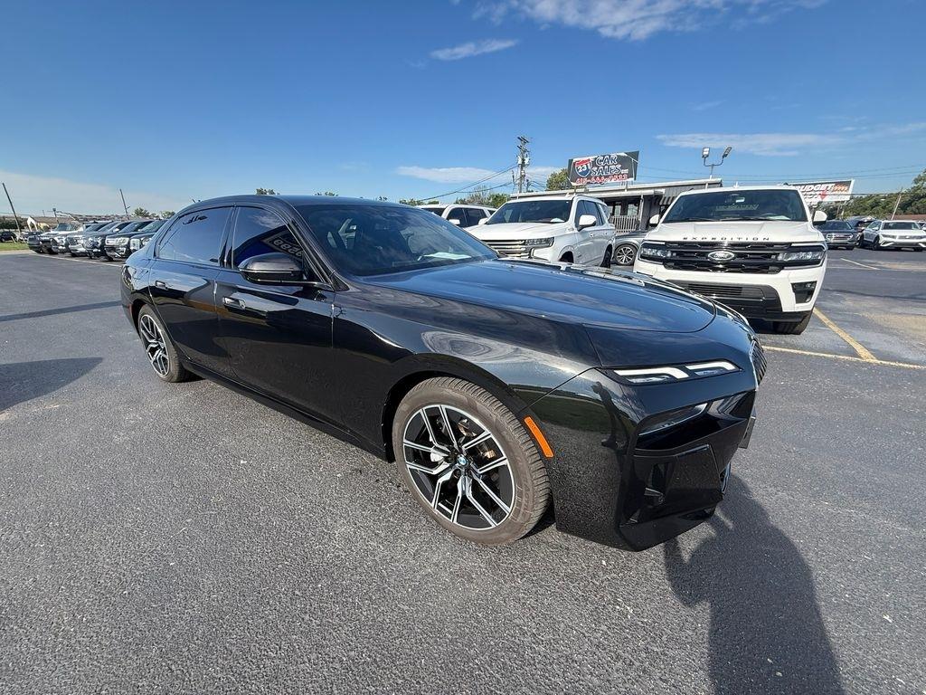 2025 BMW 7-Series 740i xDrive
