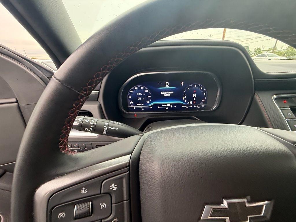 Chevrolet Suburban RST 4WD 2023