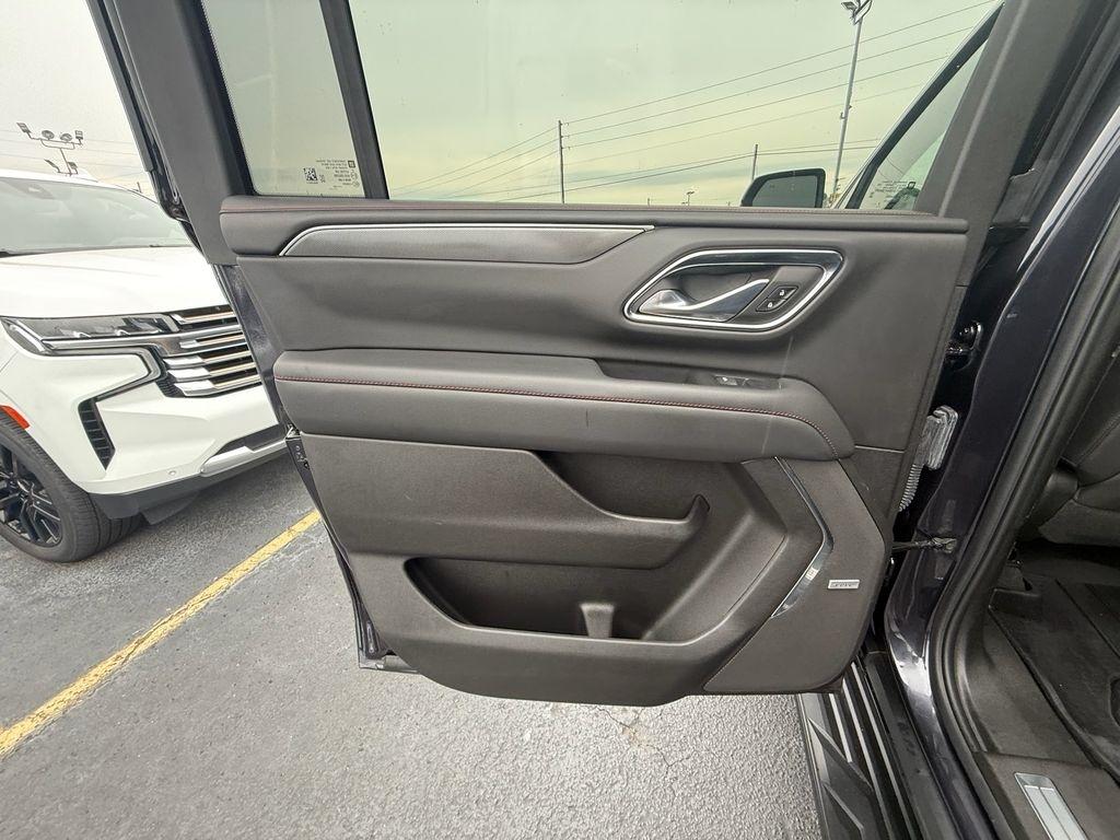 Chevrolet Suburban RST 4WD 2023