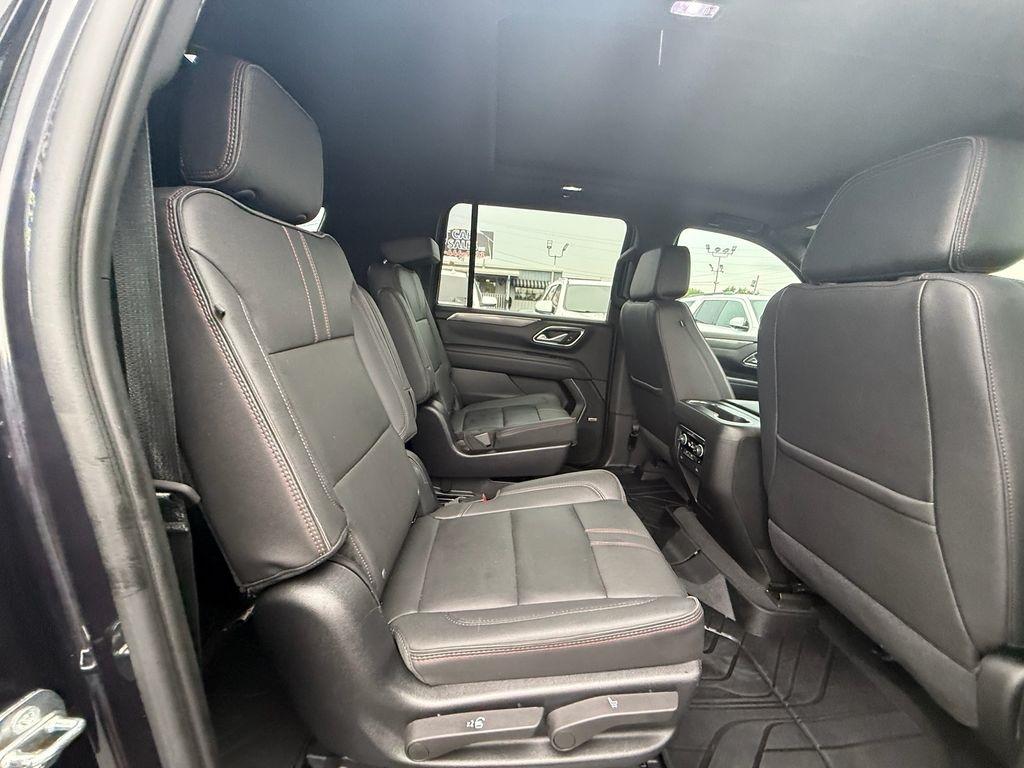 Chevrolet Suburban RST 4WD 2023