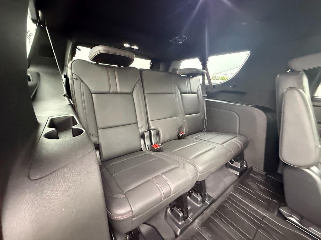 Chevrolet Suburban RST 4WD 2023