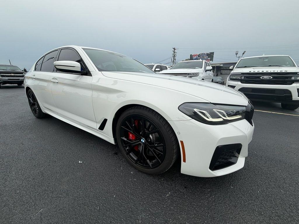 2022 BMW 5-Series M550i xDrive